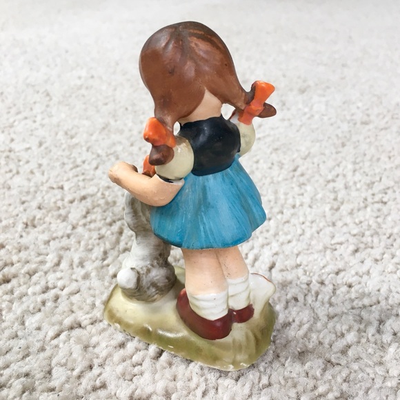 Vintage 1950s Arnart 5th Ave GIRL AND DOG Hand Painted Porcelain Figurine 4 3/8” - Picture 9 of 12